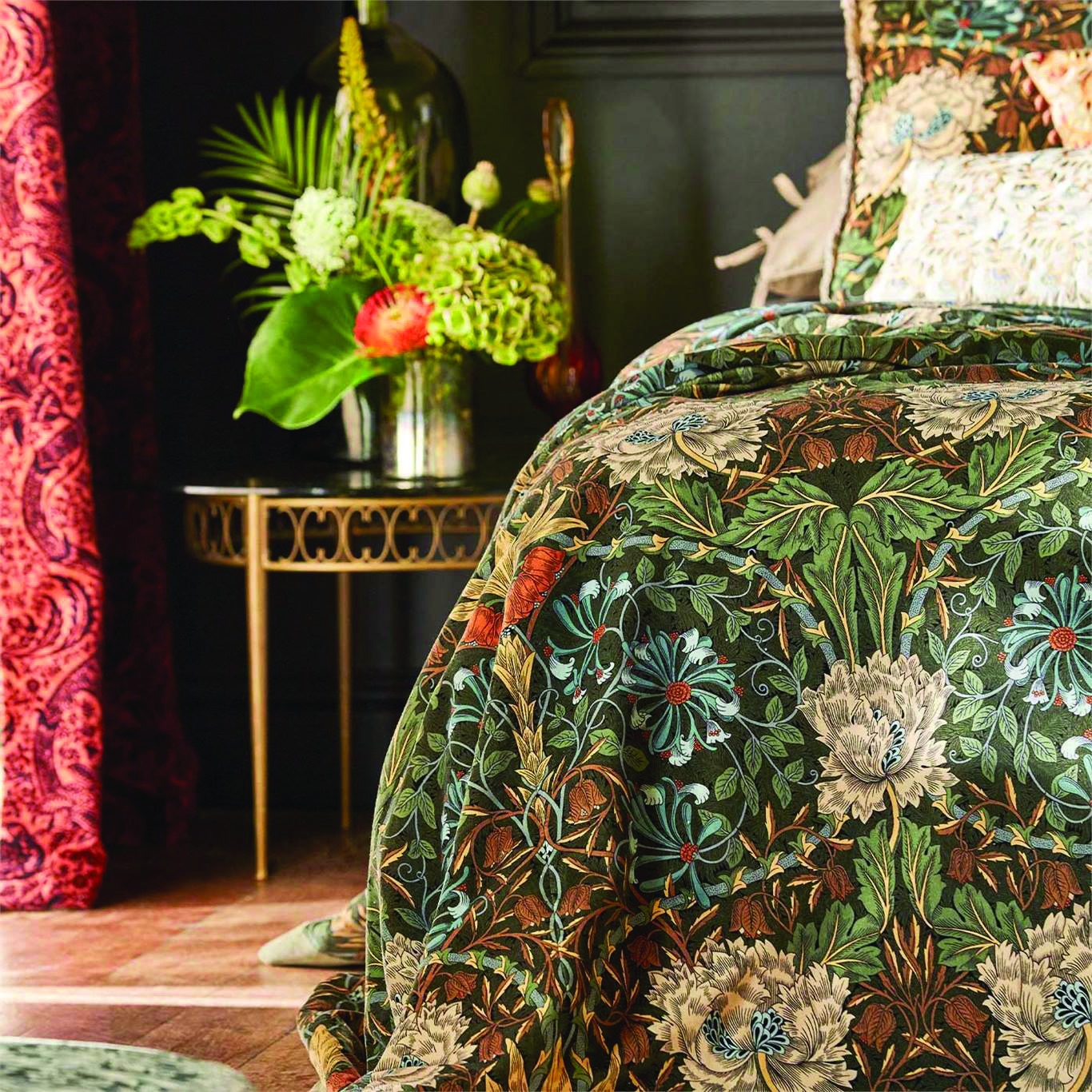 Put It There: Floral Designs Inspired by William Morris