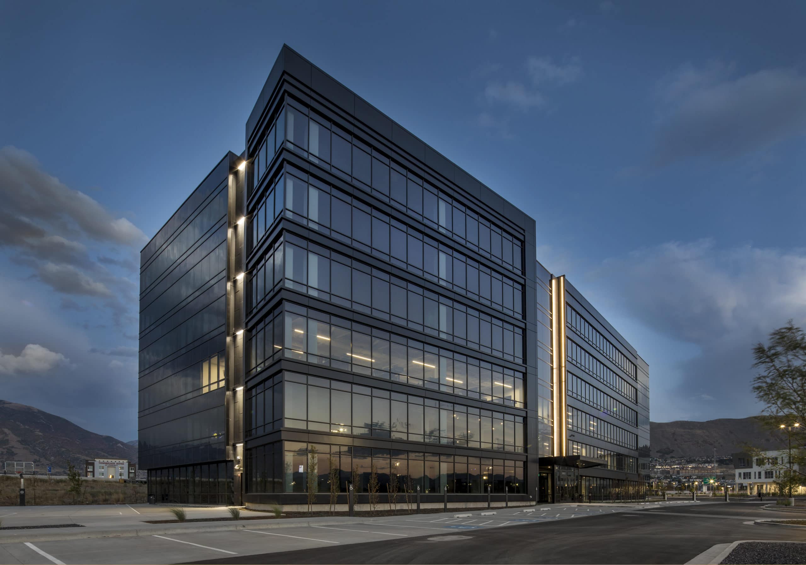 Photo Friday: Awaiting the Return at Divvy