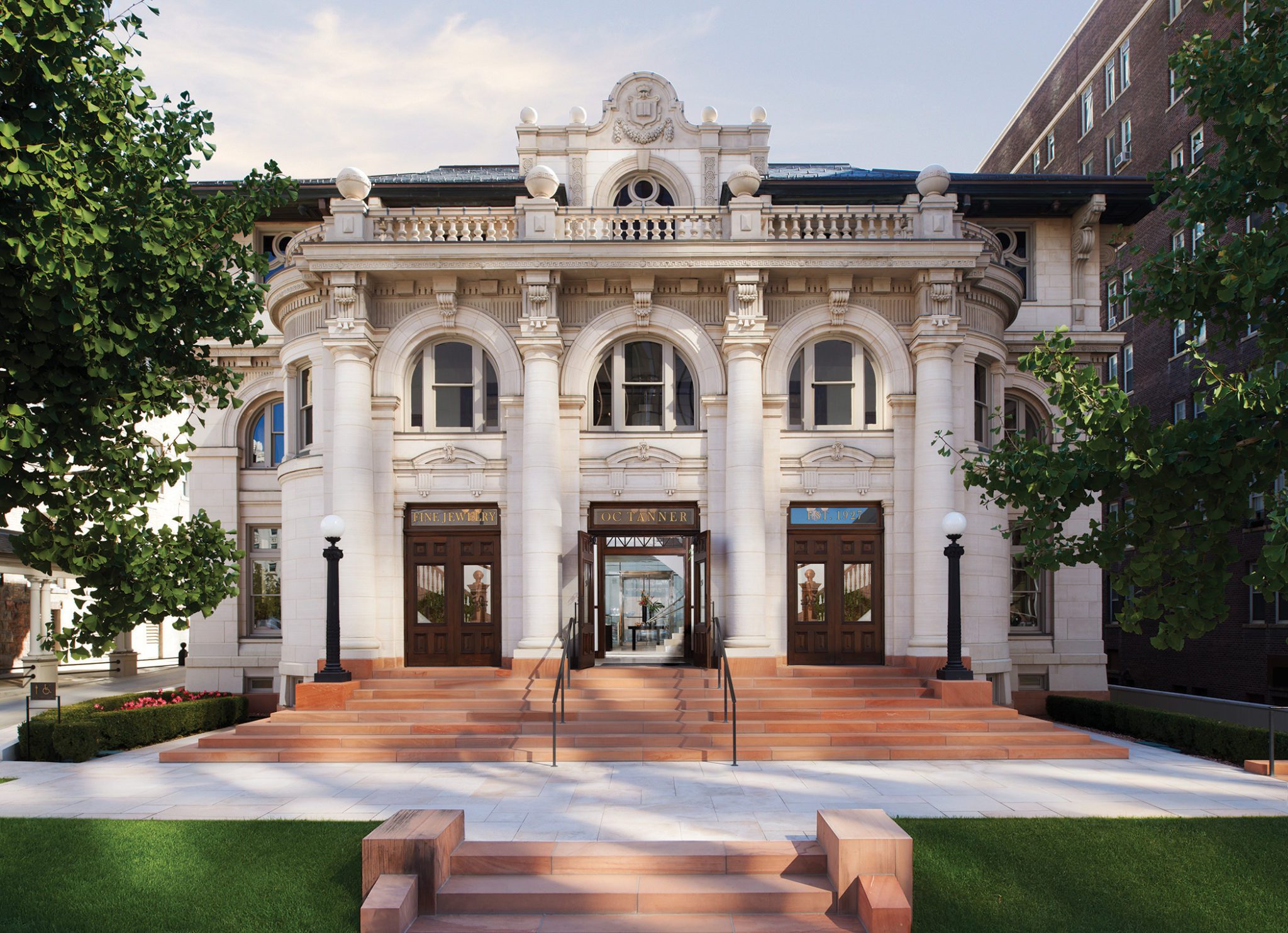 Stylemakers: O.C. Tanner Jewelers