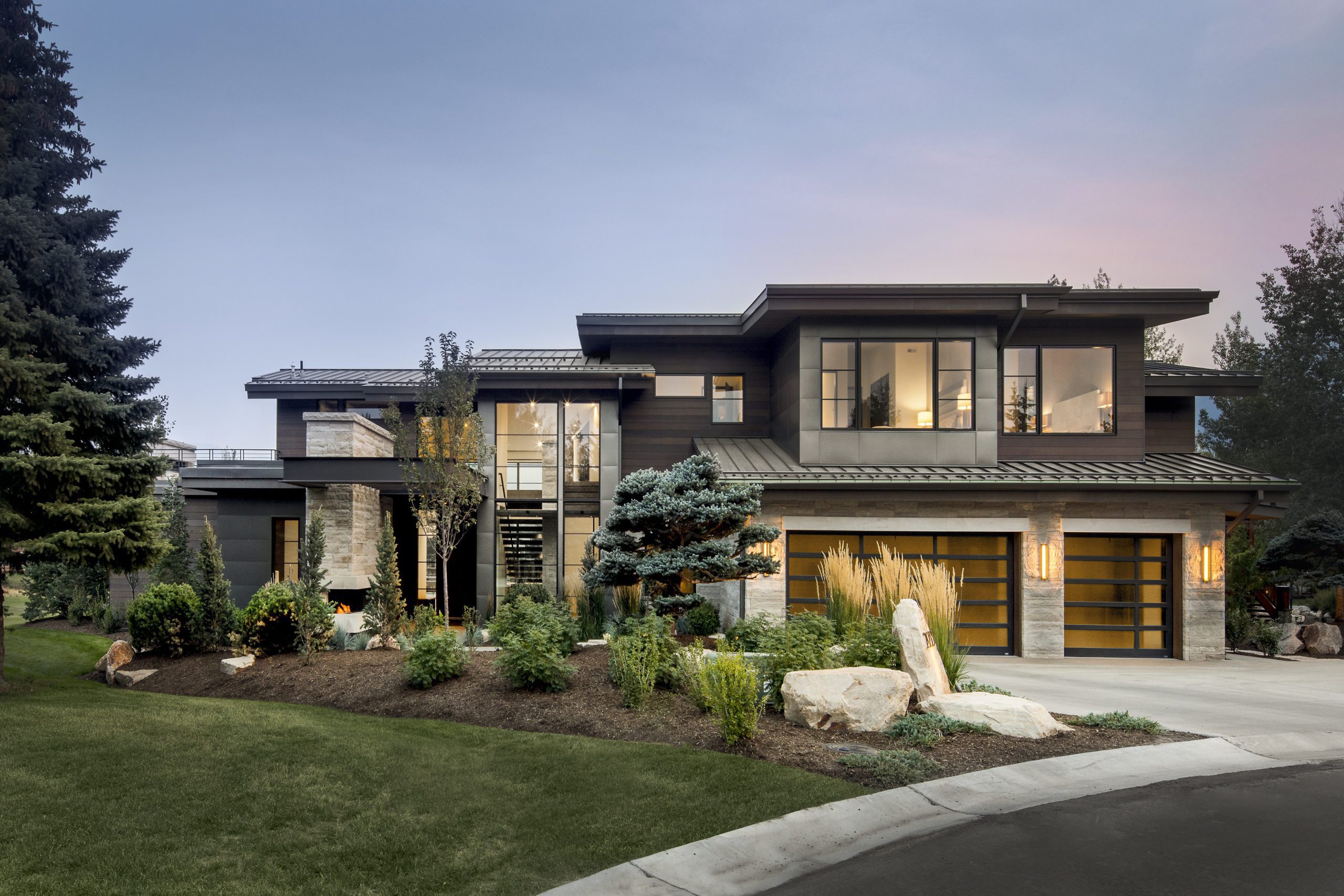 Photo Friday: Custom to an Interesting Life