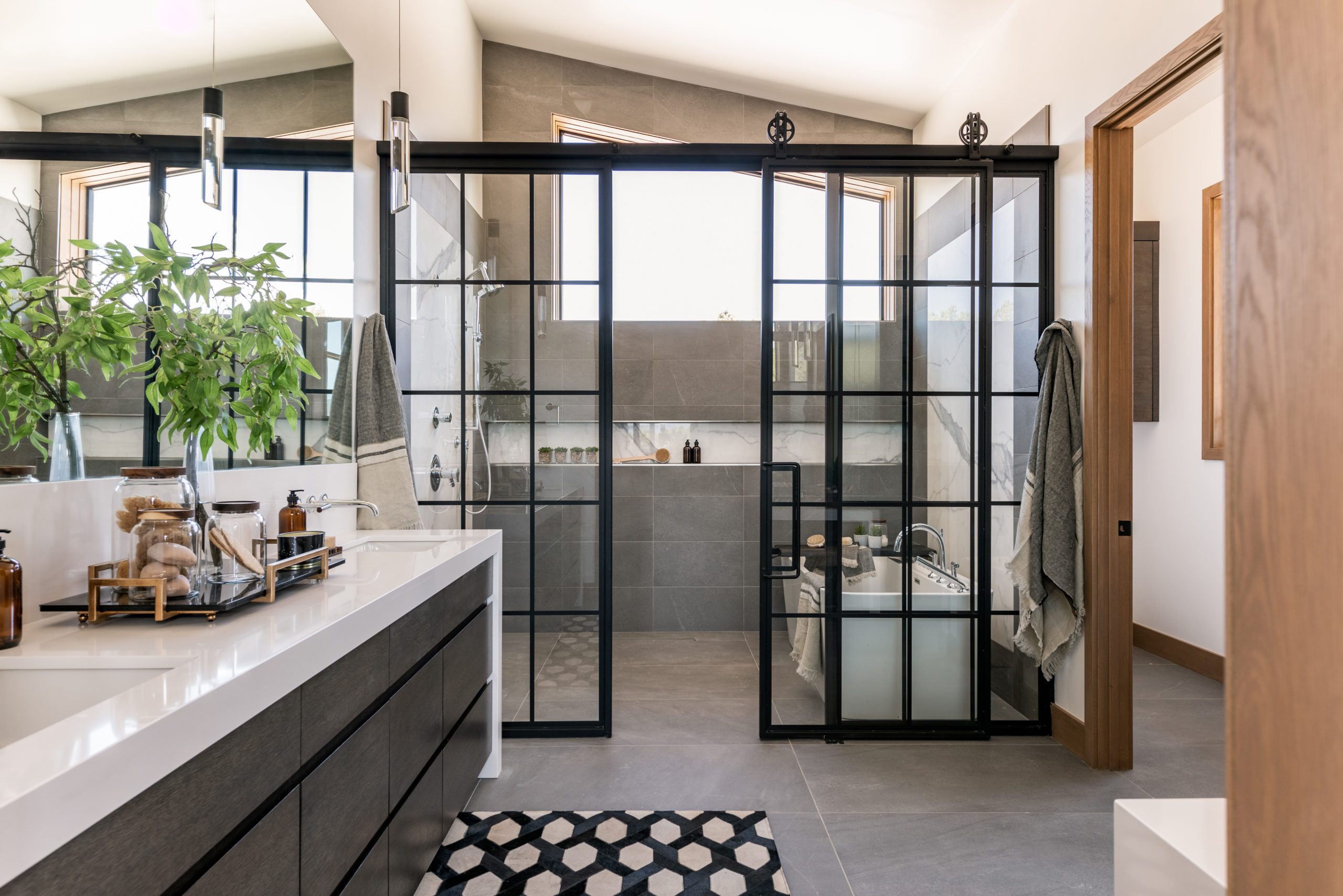 A Master Bathroom Drenched in Details