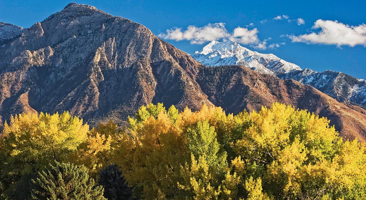 Soak in the Season with These Fall Hikes in Utah