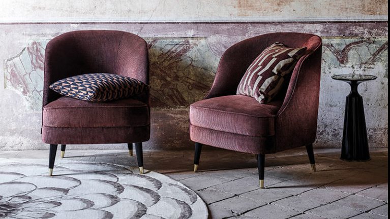 7 Luxurious Velvet Accents for Chic Fall Decor