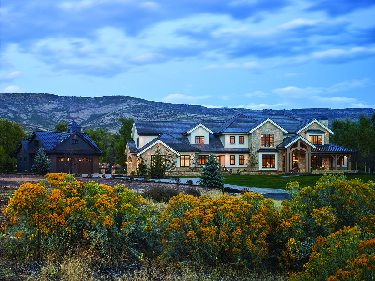 House Tour: Midway Retreat by Ashton Klomp Interiors
