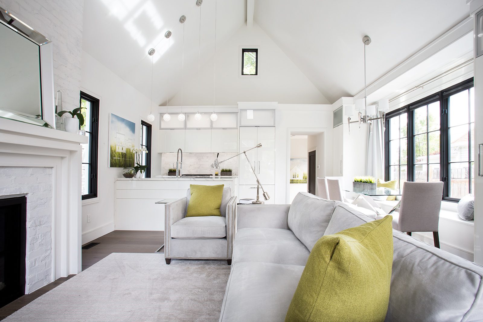 Evergreen: A Look at Our Favorite Green Rooms