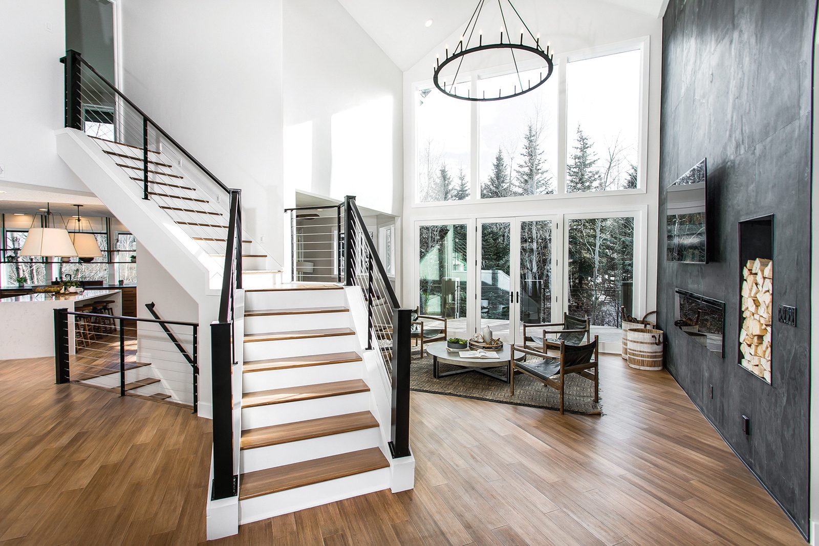 A Mountain Remodel Turns Logs to Lux