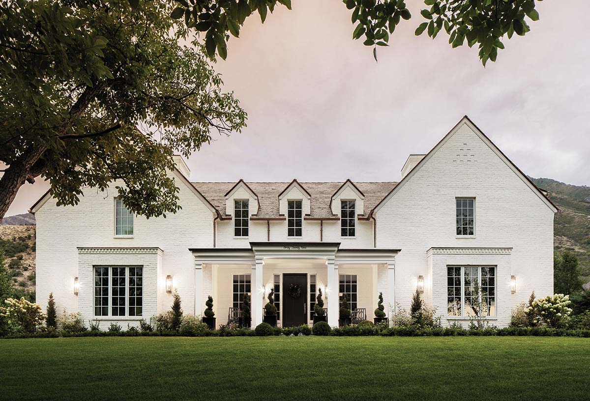 House Tour: Perfectly Balanced by The Fox Group